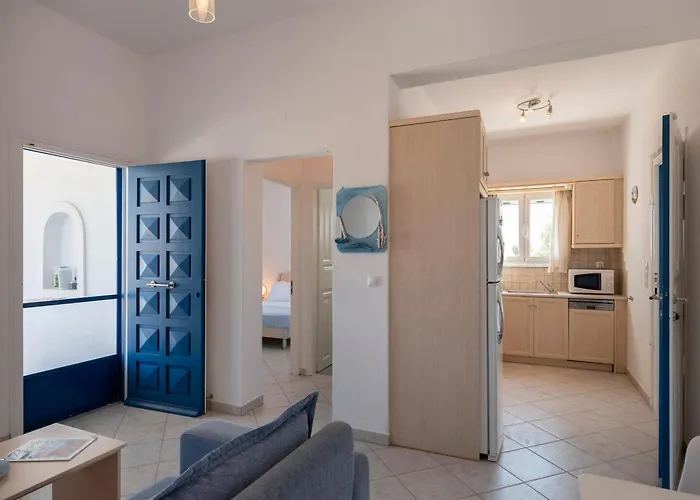 Emma's Summer House 莱瓦贾